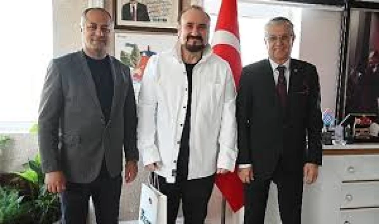 Hakan Aysev'den Başkan Topaloğlu'na ziyaret