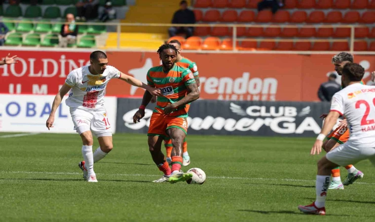 ALANYASPOR'DAN NEFES ALDIRAN GALİBİYET