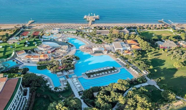 DÜNYANIN EN İYİ OTELİ ANTALYA DAN