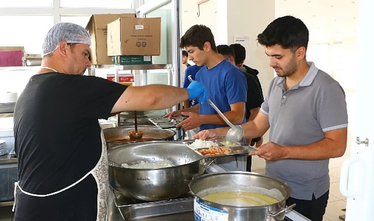 Elmalı’da üniversitelilerin ilk tercihi Büyükşehir Belediyesi yurdu