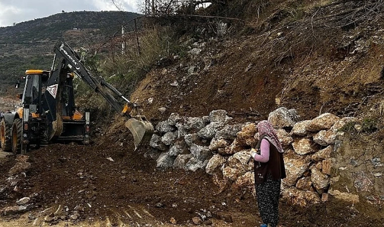 Alanya yollarında kış bakımı sürüyor