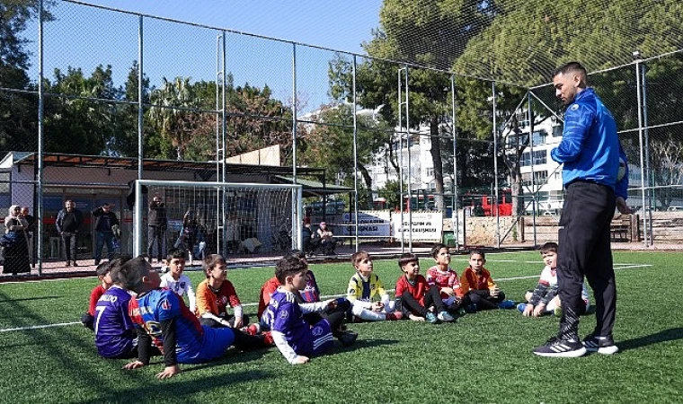 Büyükşehir geleceğin sporcularını yetiştiriyor