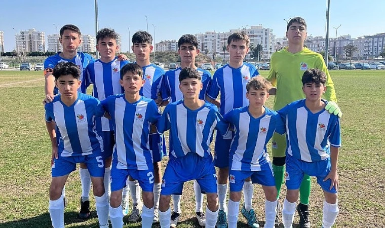 Kemer Belediyespor U15 dolu dizgin