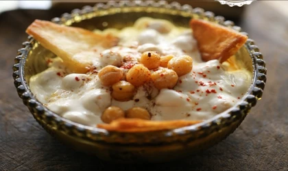 LEVANT MUTFAĞI; Fette Salatası (Tahinli-Nohutlu)