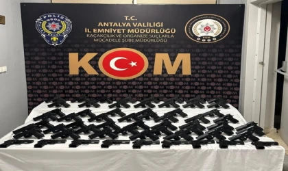 Antalya’da silah kaçakçılığı operasyonu: 2 tutuklama