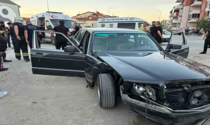 Isparta'da Otomobiller çarpıştı: 6 yaralı